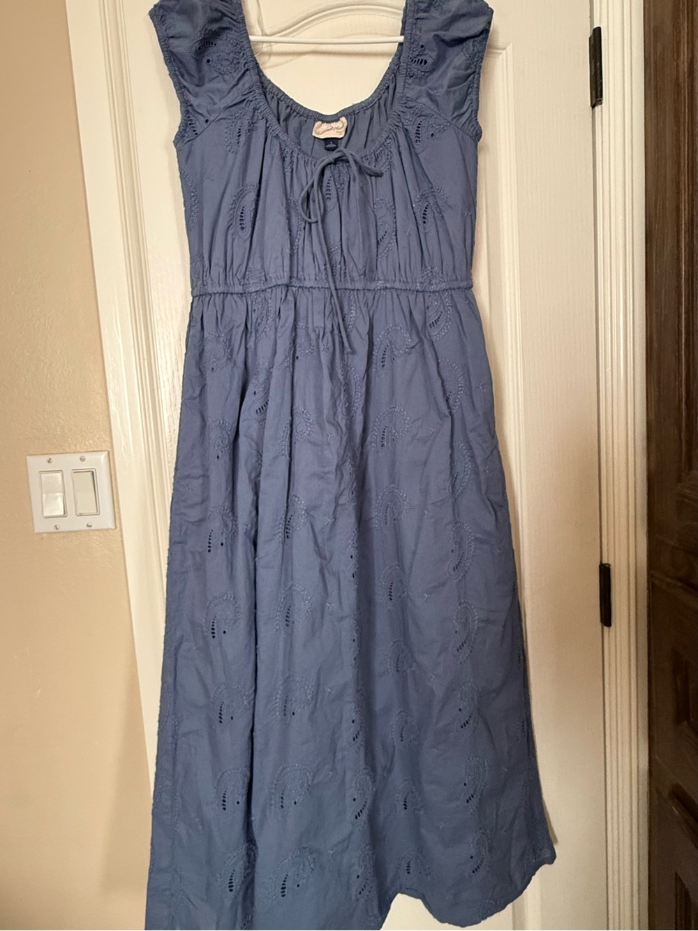 NWT Universal Thread Slate Blue Embroidered Eyelet Midi Dress Size S